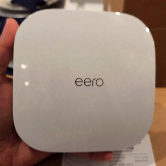 eero Pro 6 Tri-Band WiFi 6 Mesh Router - Picture 2 of 4